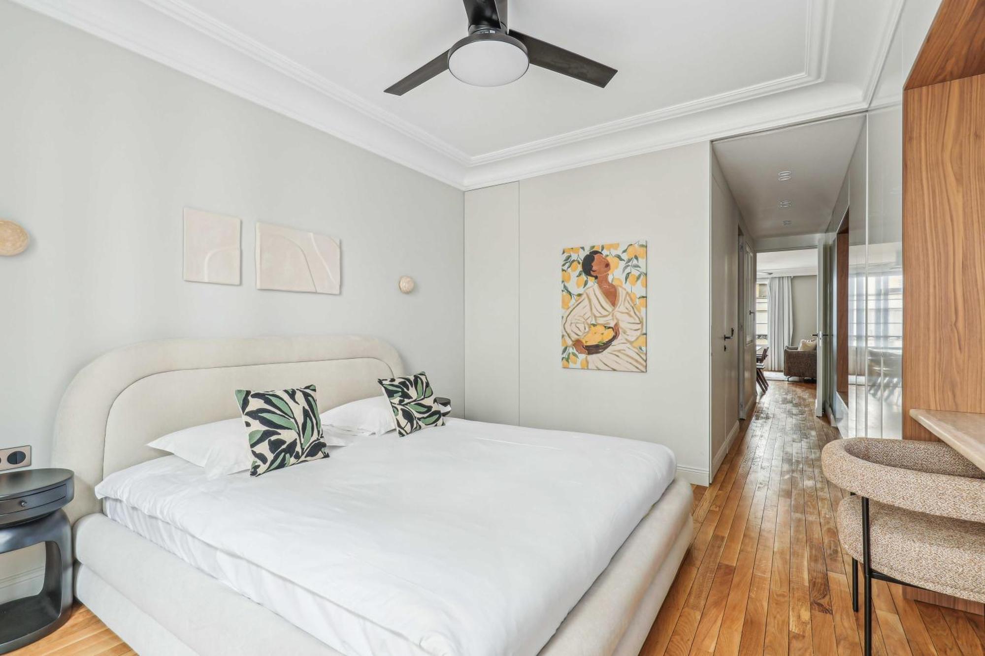 Magnificent Flat - 2br-6p - Champs Elysees